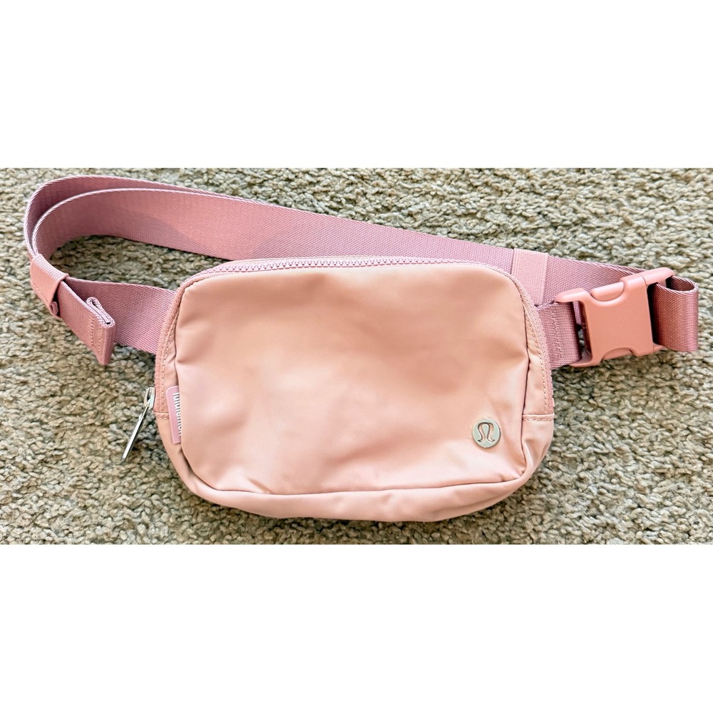 Lululemon Everywhere Belt Bag 1L Pink Pastel Fanny Pack Crossbody Bag